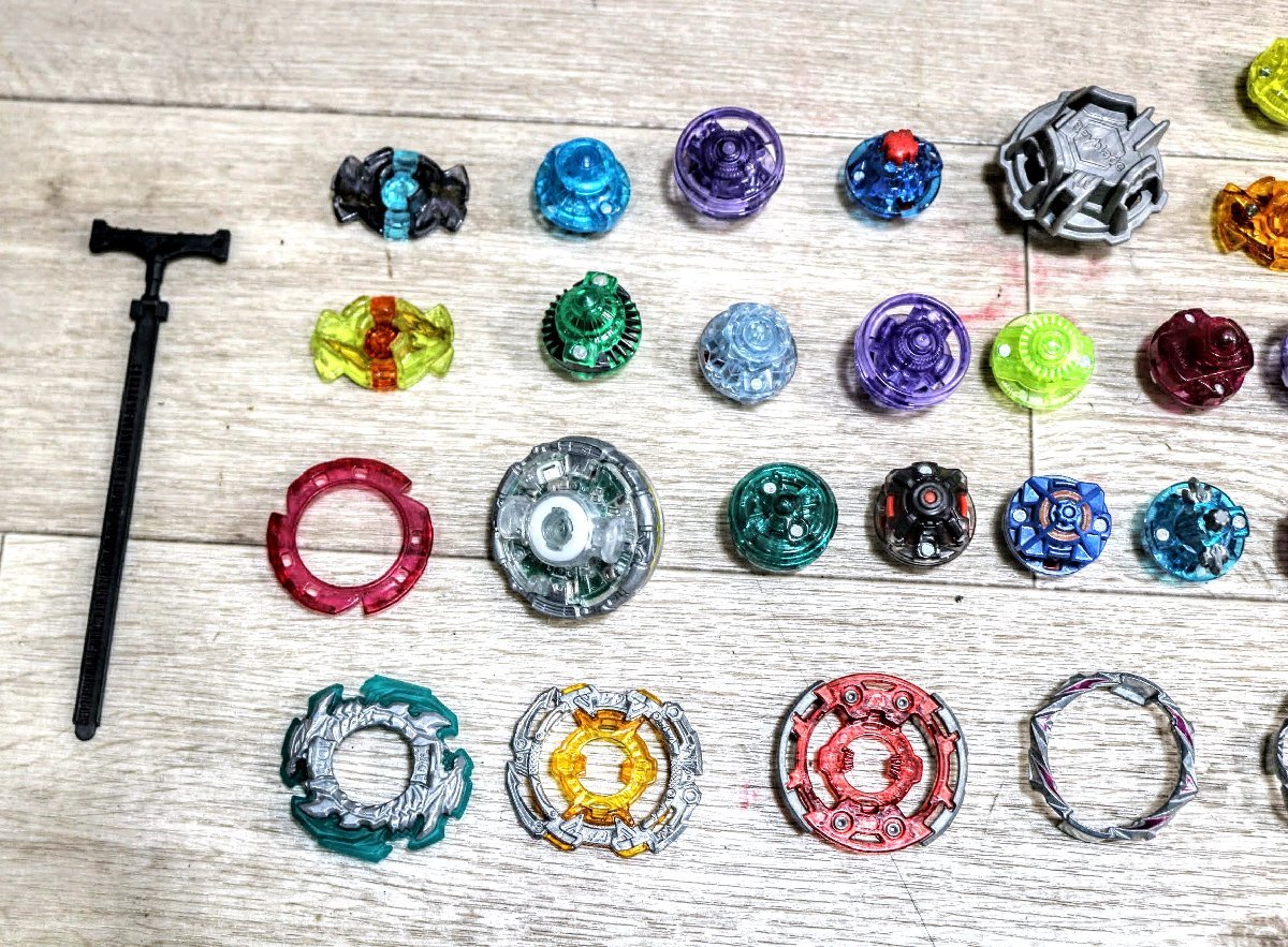 メタルファイトベイブレード ベイブレード パーツ 部品 まとめ メタルファイトベイブレード ベイブレード パーツ 部品 まとめ