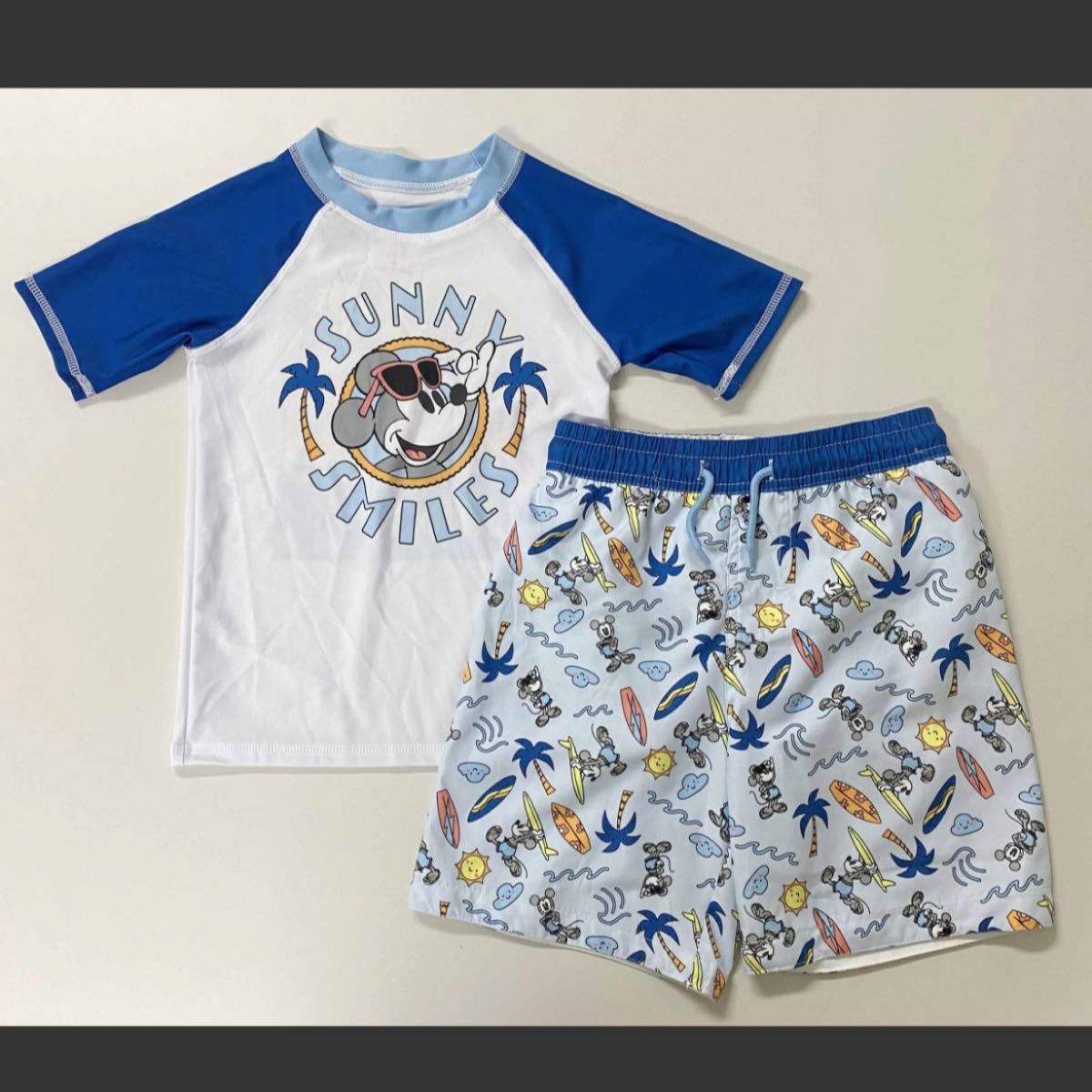 新品 コストコ ディズニー ミッキー ボーイズ 水着 半袖 ラッシュガード セット スイムウェア 子供 男の子 UV ハーフパンツ