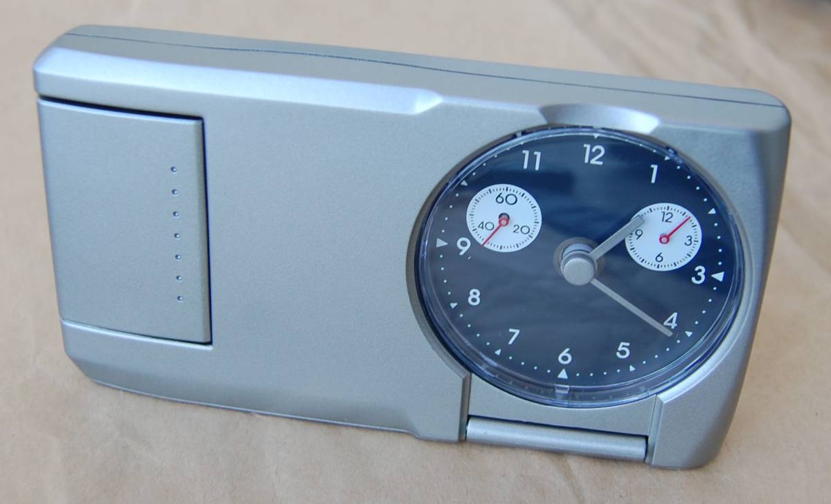 【希少】未使用新品 DESIGN FACTORY スリムクロックライト トラベル時計 デザイン良し！ 送料230円~_画像2