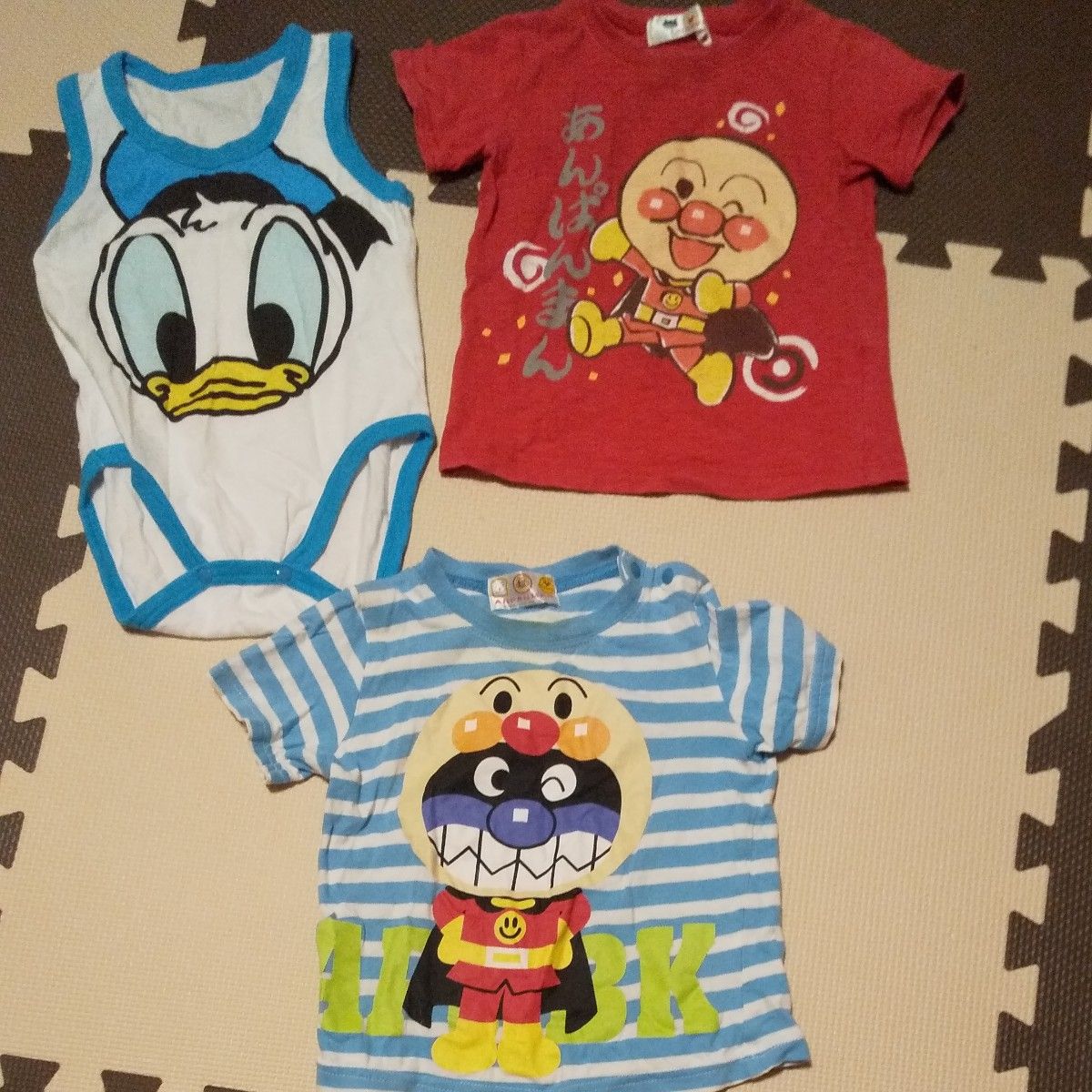 アンパンマン 半袖Tシャツ　2枚　ドナルドロンパース　 Disney