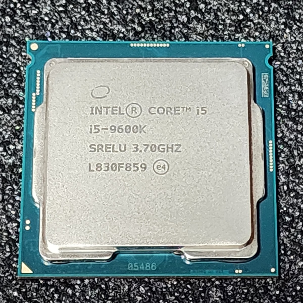 ランキングや新製品 CoffeeLake 6コア6スレッド 3.7GHz 9600K i5 Core
