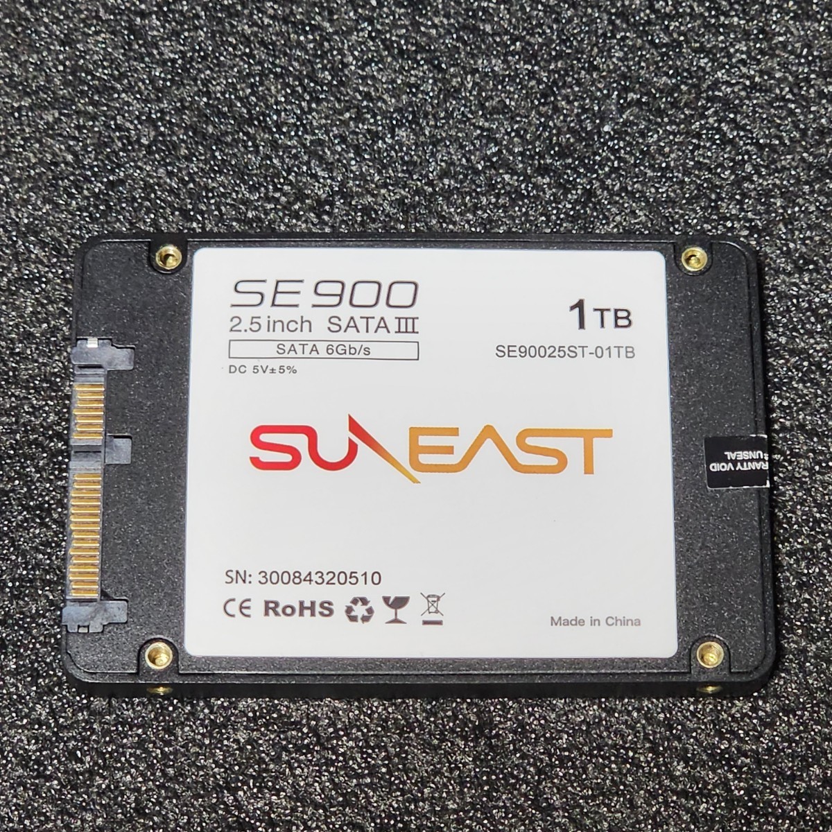 SUNEAST SSD SE900(SE90025ST-01TB) 1024GB/1TB SATA SSD 正常品 SUNEAST SSD SE900(SE90025ST-01TB) 1024GB/1TB SATA SSD 正常品