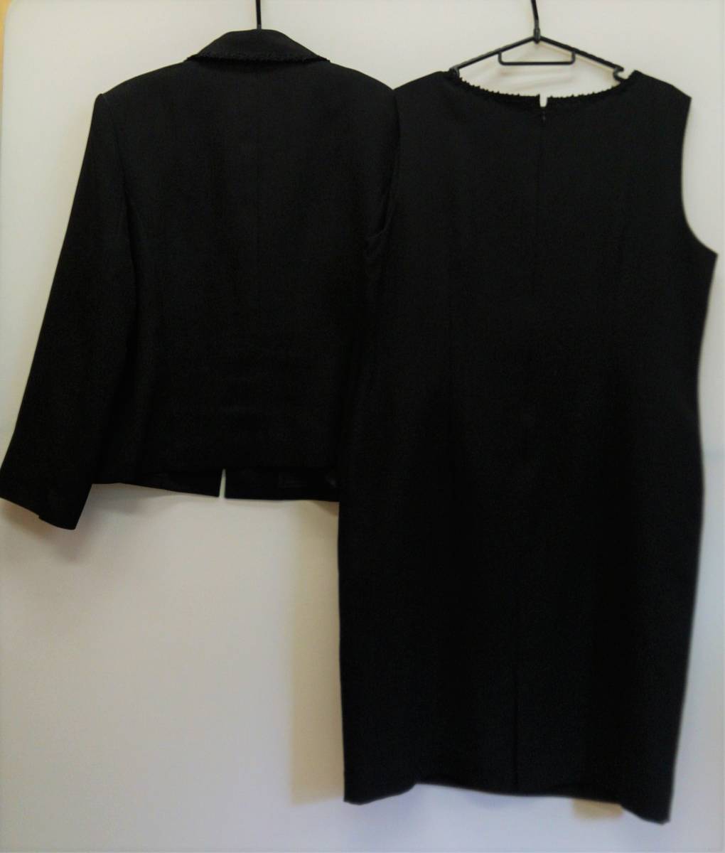  lady's formal setup Three Clochette( Sleek rosheto) black size 23(S corresponding ) ① jacket ② One-piece 01