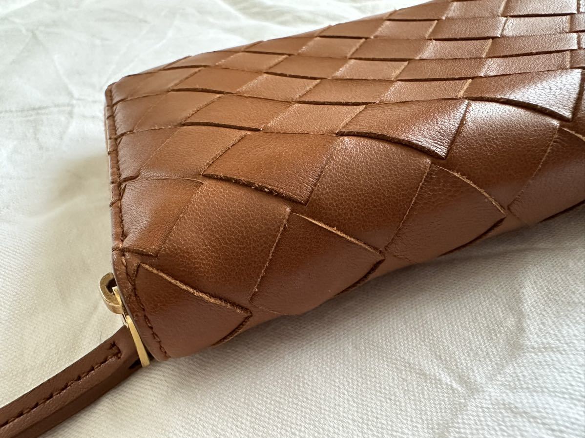 ボッテガ ヴェネタ ラウンドファスナー 長財布 ウッド 美品 BOTTEGA