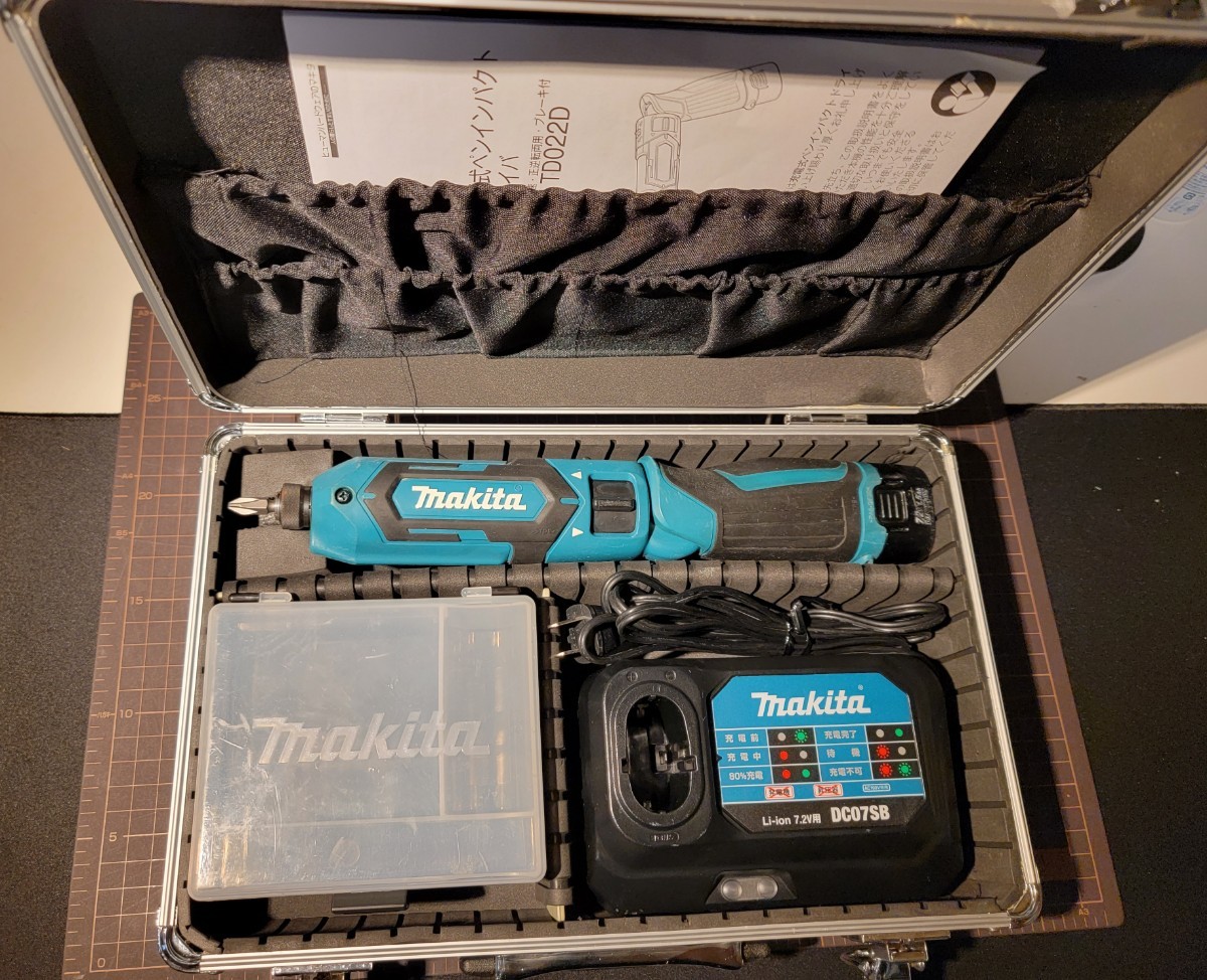 Makita　TD022D　ペンインパクトドライバー　マキタ　電動　ドリル　バッテリー