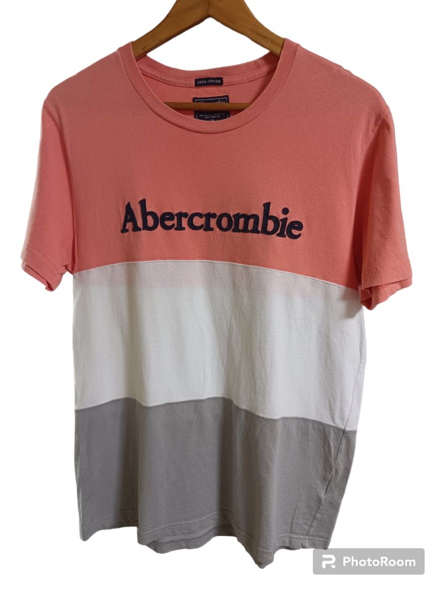 アバクロ　abercrombie＆Fitch　マルチカラー Tシャツ Tee