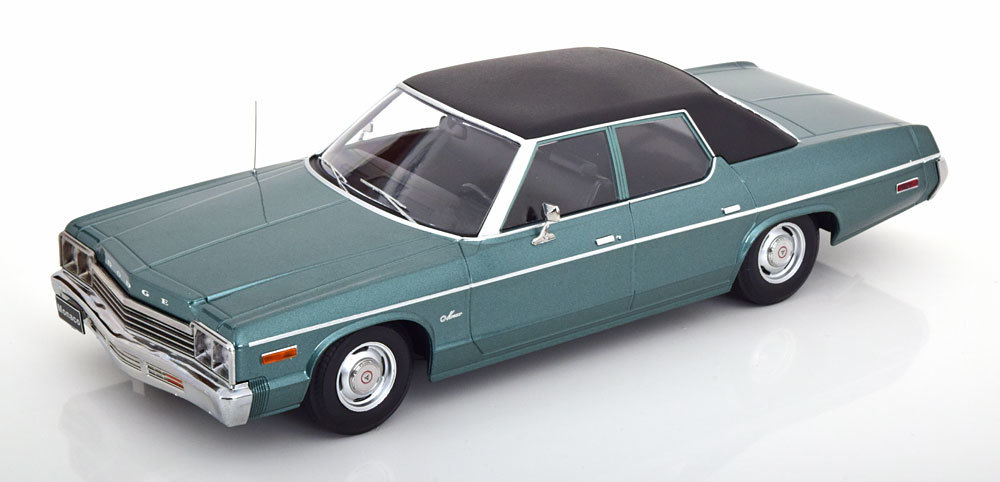 新品同様 KK scale 1/18 Dodge Monaco 1974　グリーンメタリック　ダイキャスト製　ダッジ 乗用車