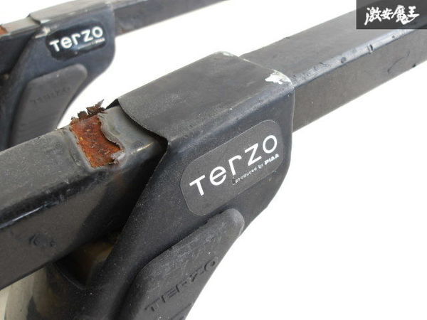 TERZO テルッツオ 汎用 ルーフキャリア キャリアベース 全長約147cm 高さ約17cm 2本 セット 200系 ハイエース にて使用 即納_画像5