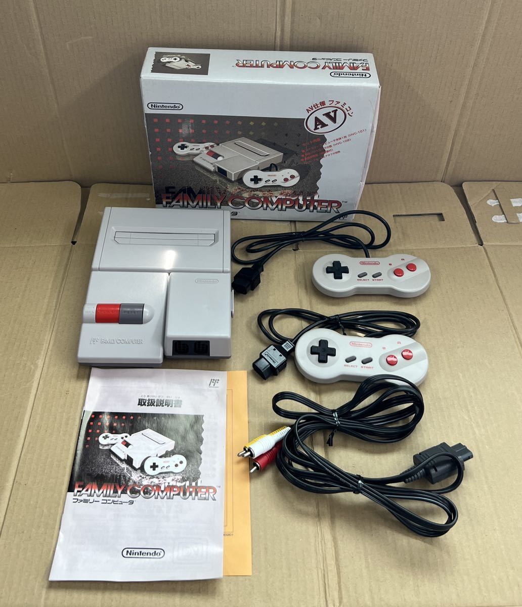 【2022A/W新作★送料無料】 ニューファミコン本体(HVC-101) FC ファミコン 本体 【2022A/W新作★送料無料】 ニューファミコン本体(HVC-101) FC ファミコン 本体