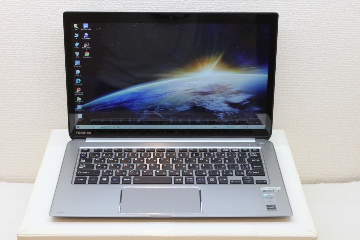 100%安い Toshiba 東芝 タッチパネル 13.3型2560x1440 KIRA ウルトラ