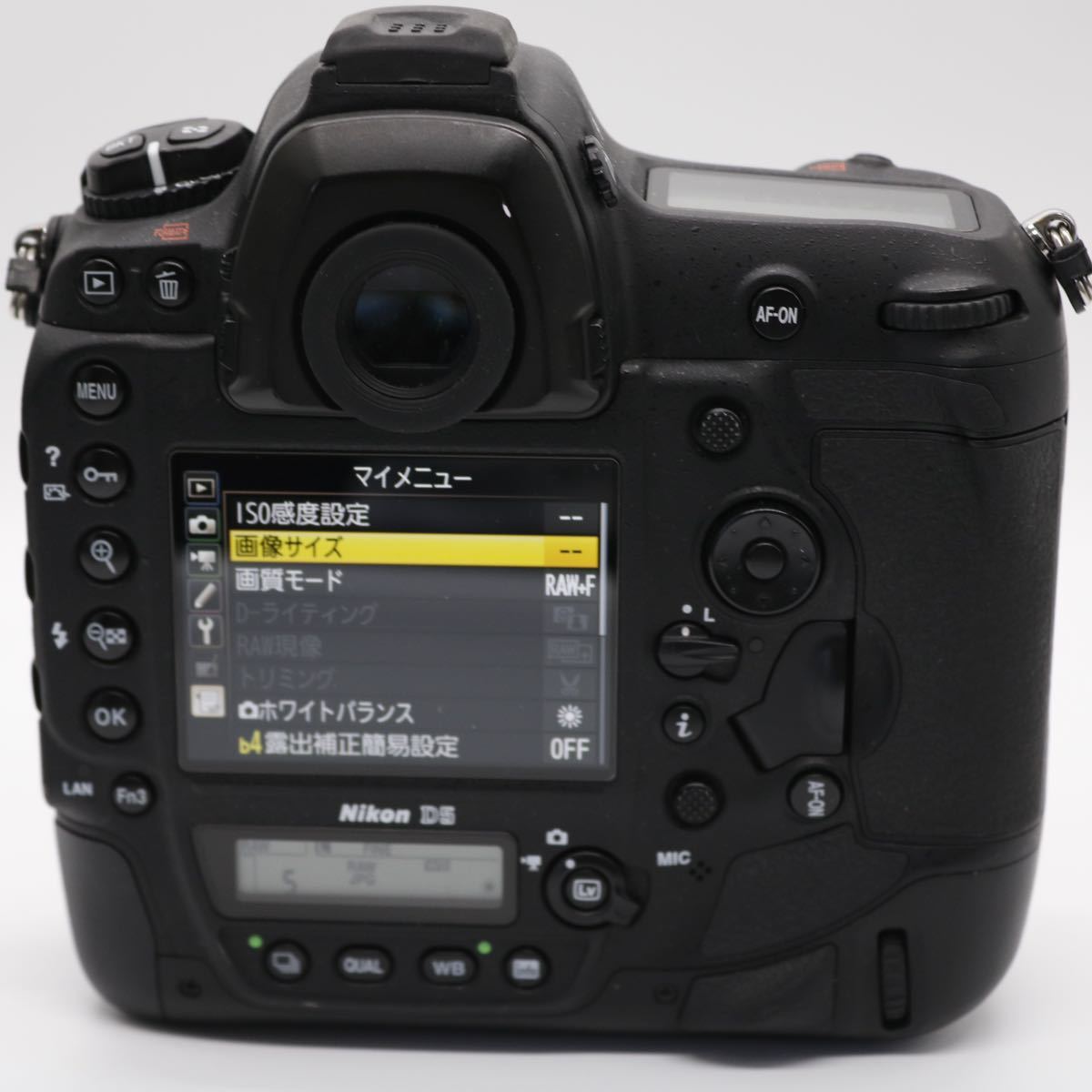 在庫僅少】 ショット数29800回!Nikon (XQD-Type) D5 デジタル一眼レフ
