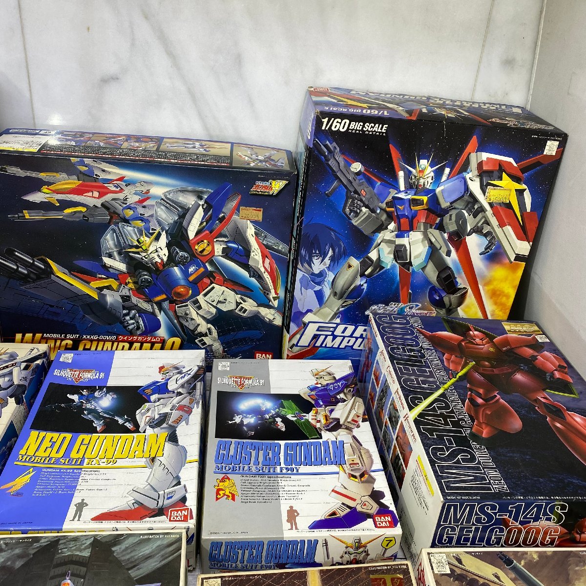 √OG√ バンダイ ガンプラ 完成品 まとめ 箱あり 中古品 ジャンク 現状品 １８体 ガンプラ大量 √Z-230833