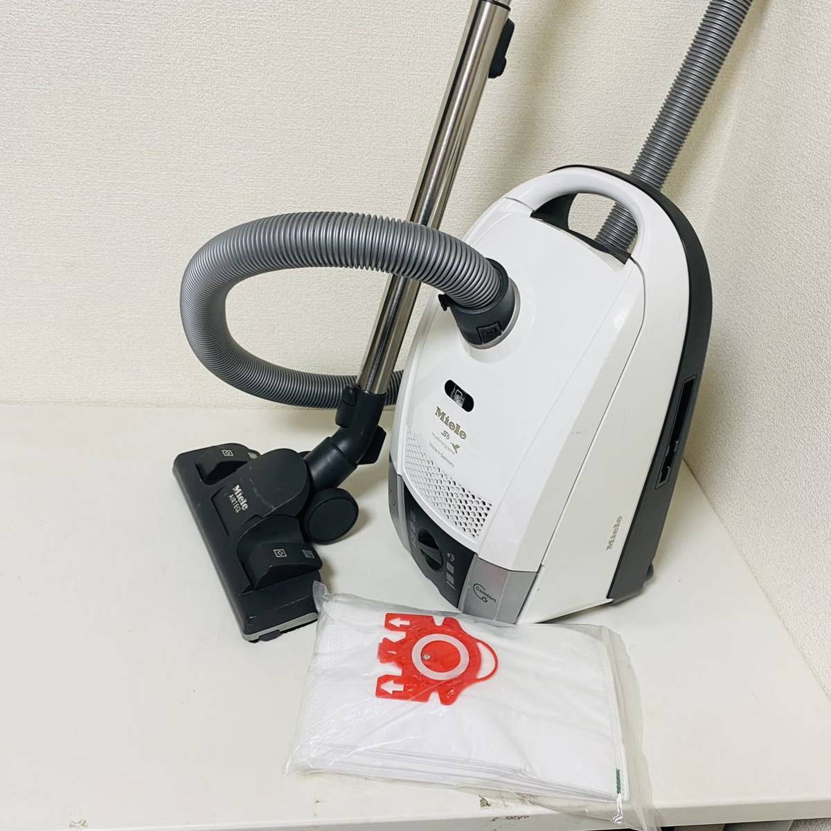 ミーレ Miele S6340 紙パック式 掃除機 ハミングバード|PayPayフリマ