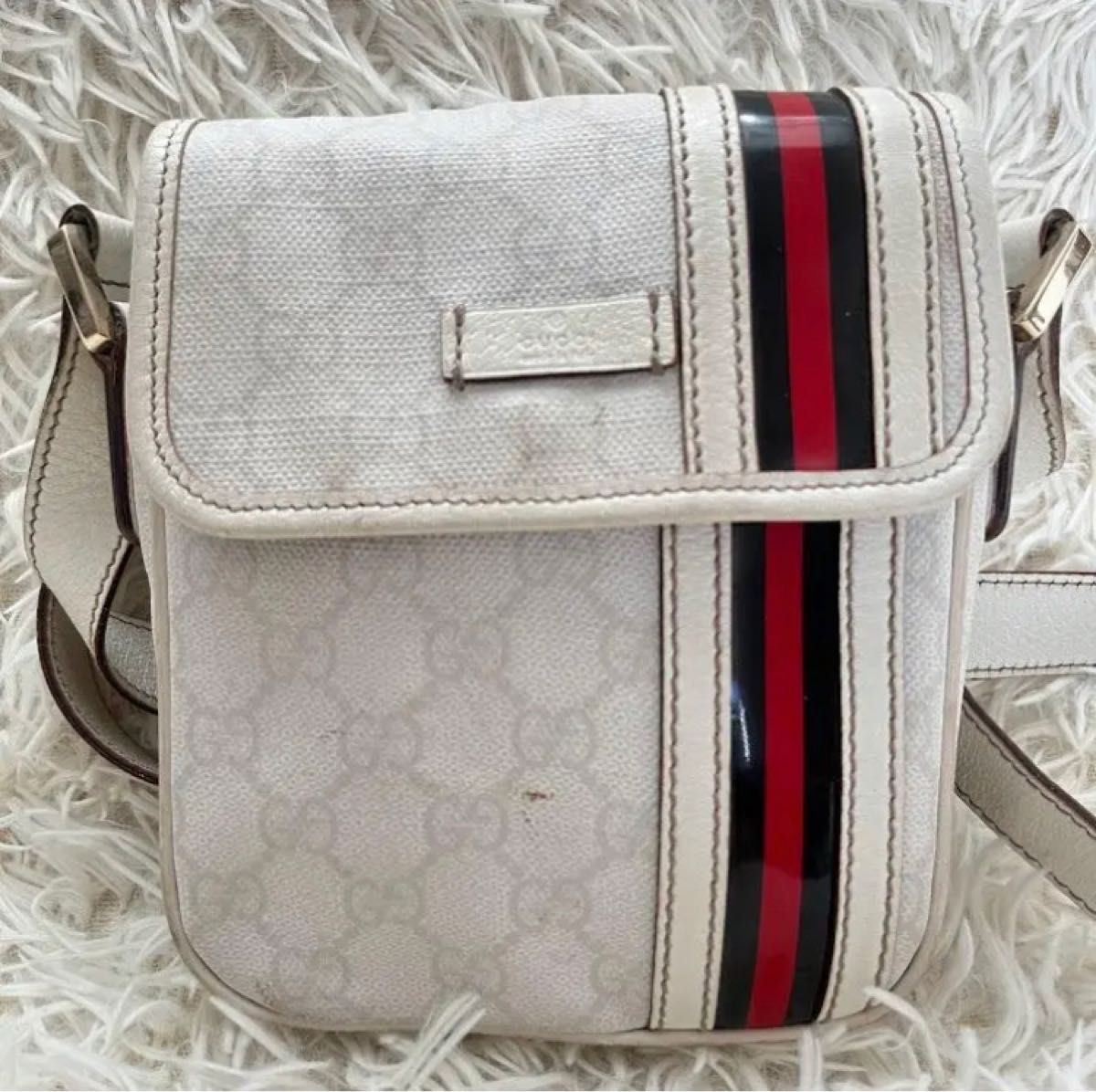 GUCCI グッチ ショルダーバッグ シェリーライン GG柄 ポシェット