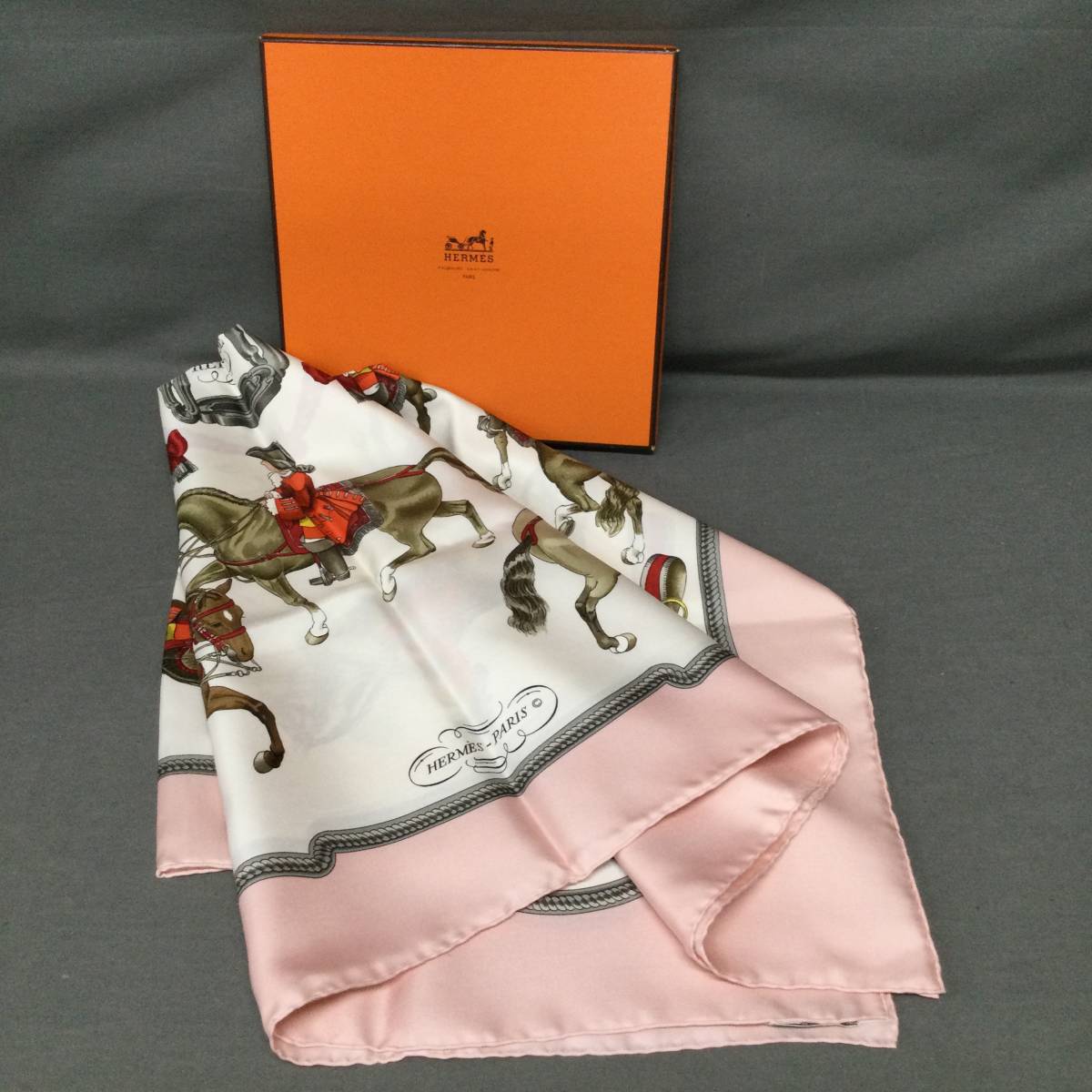 050817 242213 HERMES エルメス スカーフ ストール ショール カレ 90