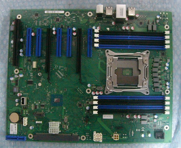 大特価!! CELSIUS Fujitsu nm13 M770 chipset C422 / LGA2066 マザーボード その他