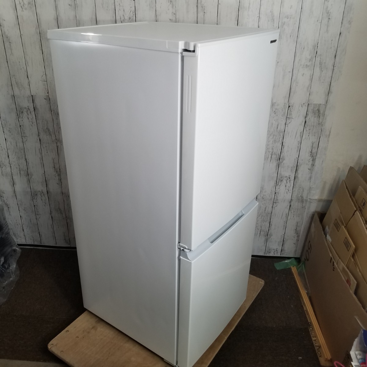 驚きの価格 2022年製品シャープ２ドア 冷凍冷蔵庫 SJ-15E9-W つけかえ