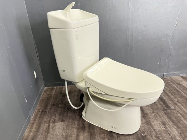 Yahoo!オークション - 便器 タンク ウォシュレットセット 動作 Yahoo!オークション - 便器 タンク ウォシュレットセット 動作