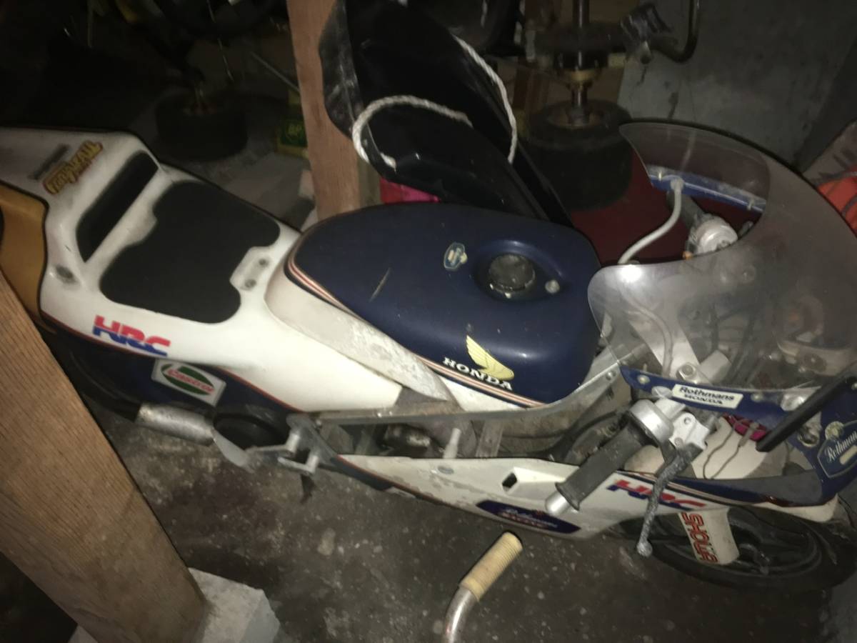 ホンダ　HONDA 50CC バイク車体　長期車庫保管車両_画像5