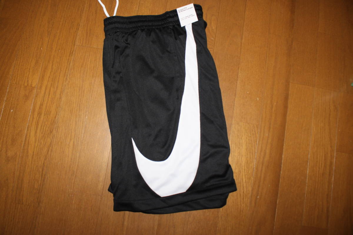 未使用ナイキNIKE　メンズS　黒白　ビッグスウォッシュロゴ　アクティブショートパンツ　ハイブリッドショーツ 3.0 DH6764　送料無料即決