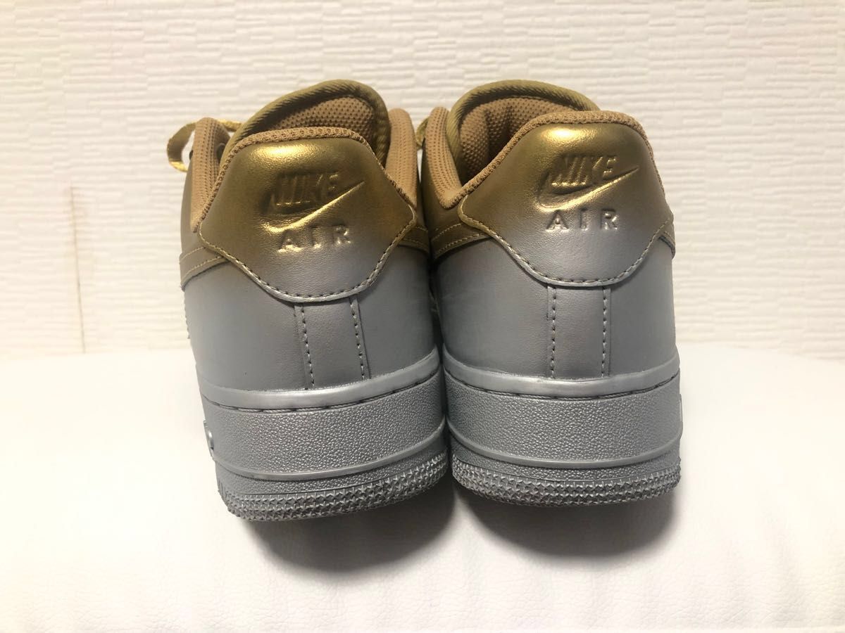 超美品 NIKE エアフォース1 ゴールド×シルバー 25.0cm 金 銀-