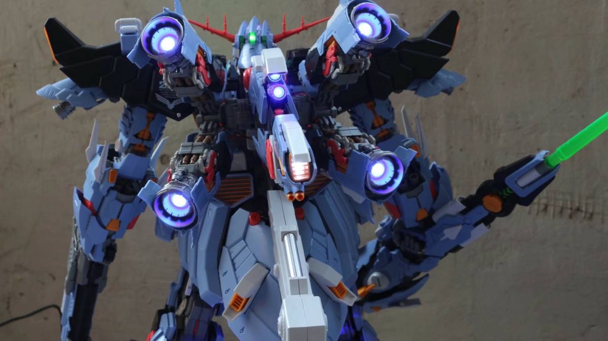 1/100 Perfect Geon Full Kit Type初始限量版（已完成） 原文:1/100 パーフェクトジオング フルキットタイプ 初回限定版（完成品)