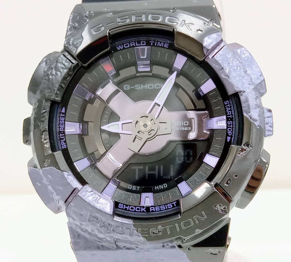 箱付き・美品】CASIO G-SHOCK GM-S114GEM-1A2JR デジアナ ブラック 紫