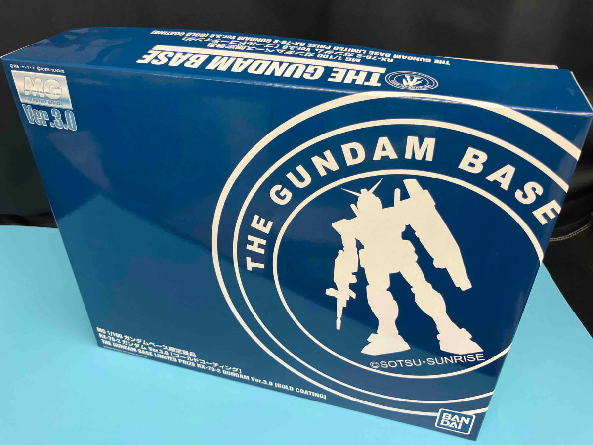 即出荷】 1/100 MG ガンダムベース限定景品RX-78-2 Ver.3.0[ゴールド