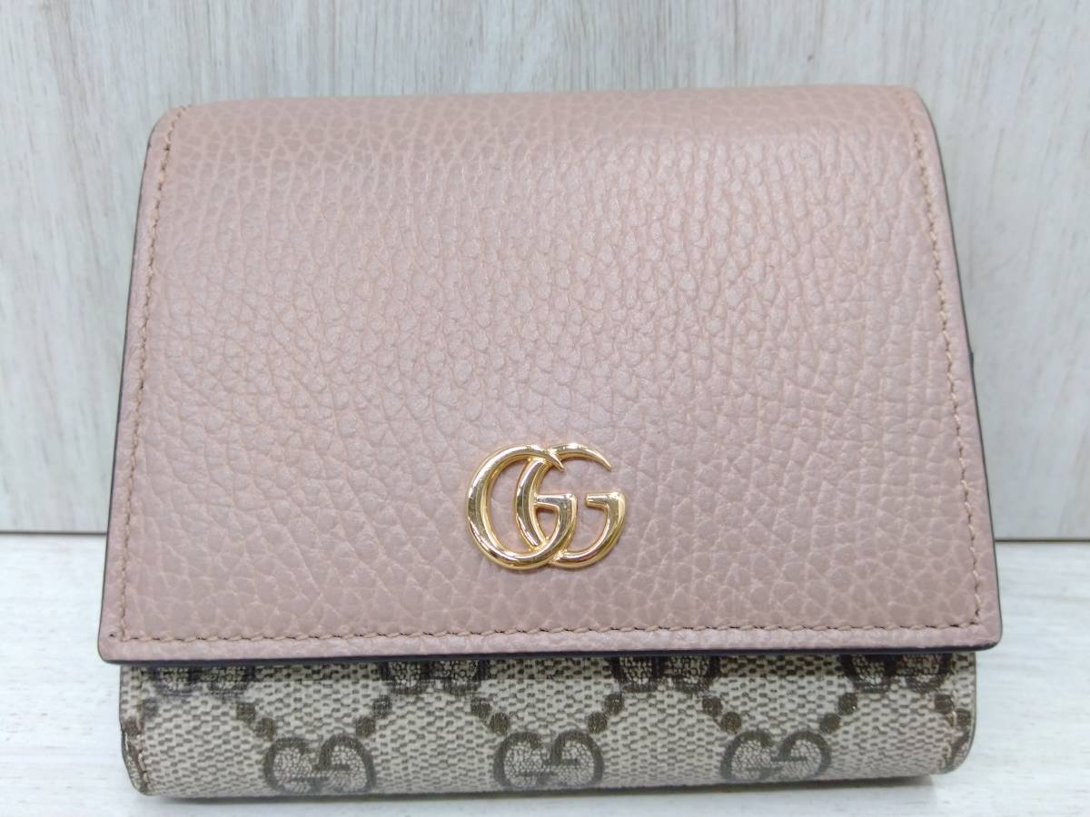 お1人様1点限り】 グッチ GUCCI 593587 二つ折り財布 ピンク GG