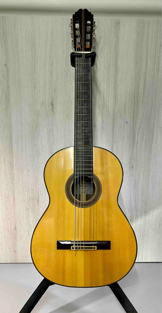 ジャンク Sunao iida 2002 ネックねじれ、元起き バスギター スケール約700mm クラシックギター 7弦 ケース付の画像2