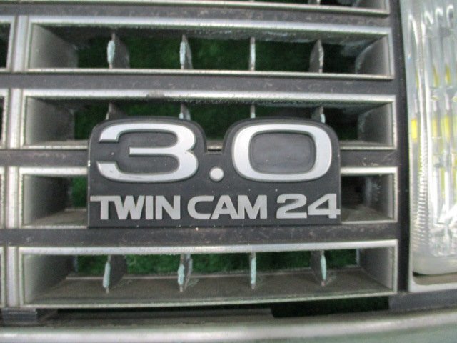 330097*E-MS137/ Crown [ original ] radiator grill * plating * foglamp * old car rare * emblem *