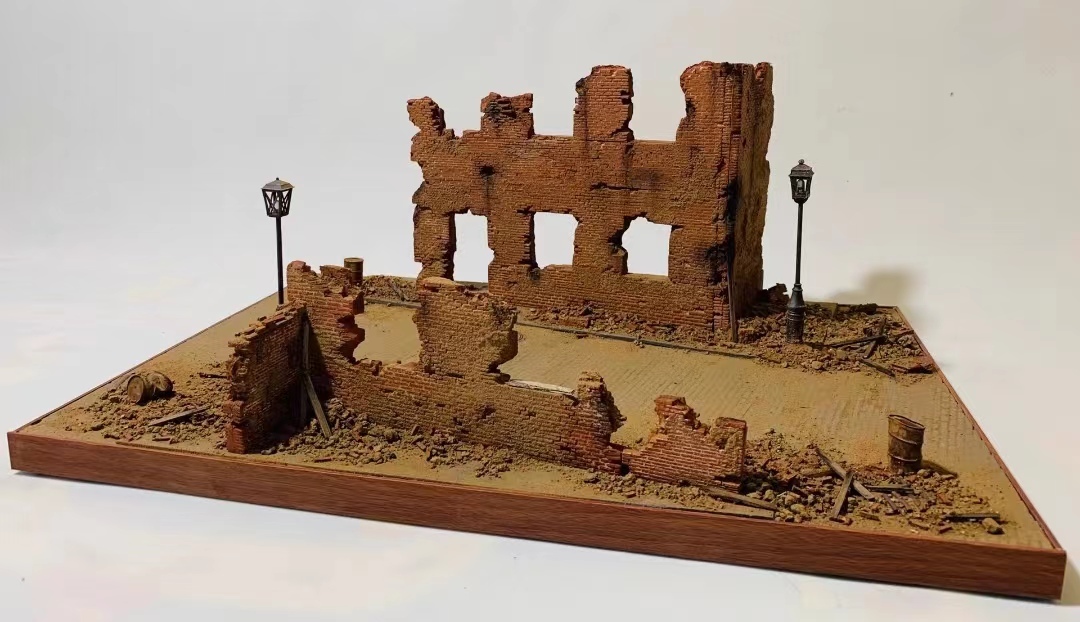 ジオラマ完成品 1/35 ベルリンの廃墟 オリジナル製作 展示台 ジオラマ完成品 1/35 ベルリンの廃墟 オリジナル製作 展示台