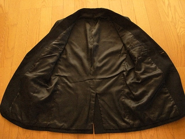 ユニクロ　フォーマル　ウール　かっこいいジャケット　ブラック　サイズＭ_画像3