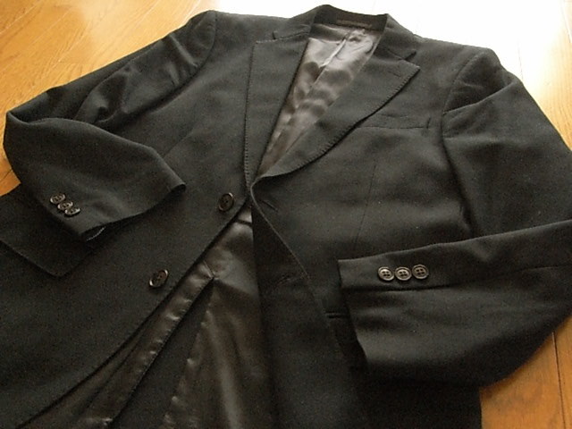 ユニクロ　フォーマル　ウール　かっこいいジャケット　ブラック　サイズＭ_画像10