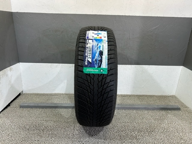 グリーントラック ウインターマスターD1 215/60R17 1本 2021年製 1064 未使用 スタッドレスタイヤ (沖縄県・離島は発送不可)SALE_画像1