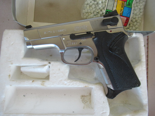 WA ウエスタンアームズ S&W M6906 ショーティ 40 S&W クロームシルバー