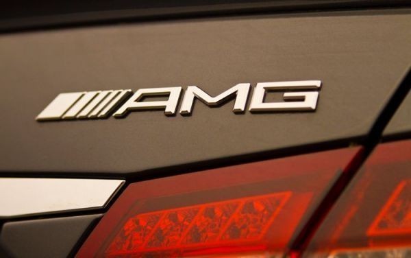 ●AMG 2015～新型 クロームリアエンブレム/トランクエンブレム/メルセデスベンツ/W176/E172/C292/X253/W212/W213/X213/W222/C222/W117/W176_画像3