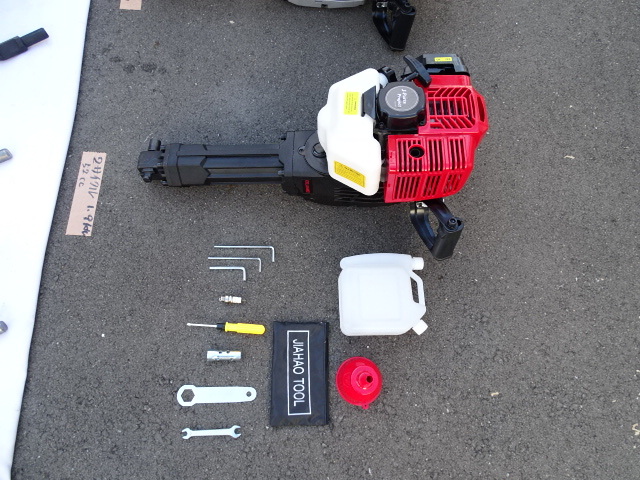 買取り実績 削岩機 2種アタッチメント排気量52cc 2サイクル ハツリハンマー エンジンはつり ほぼ未使用 売り切り 工事 ブロック 石材 道路コンクリート 本体 買取り実績 削岩機 2種アタッチメント排気量52cc 2サイクル ハツリハンマー エンジンはつり ほぼ未使用 売り切り 工事 ブロック 石材 道路コンクリート 本体