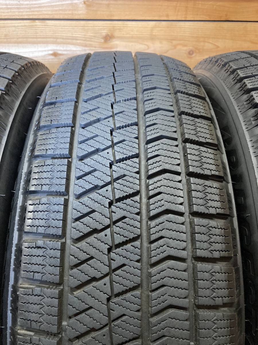 送料無料 【 ブリヂストン ブリザック VRX2 4本 】 195/60R17 20年製 冬タイヤ スタッドレスタイヤ スノータイヤ BRIDGESTONE 【508028】_画像4