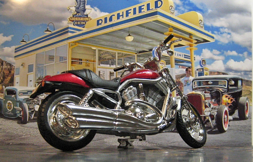 Maisto マイスト 1/18 Harley ハーレー VRSCA V-ROD 2002 ~4? Street Rod ストリート ロッド メタリックレッド バイク オートバイ 箱付きの画像4