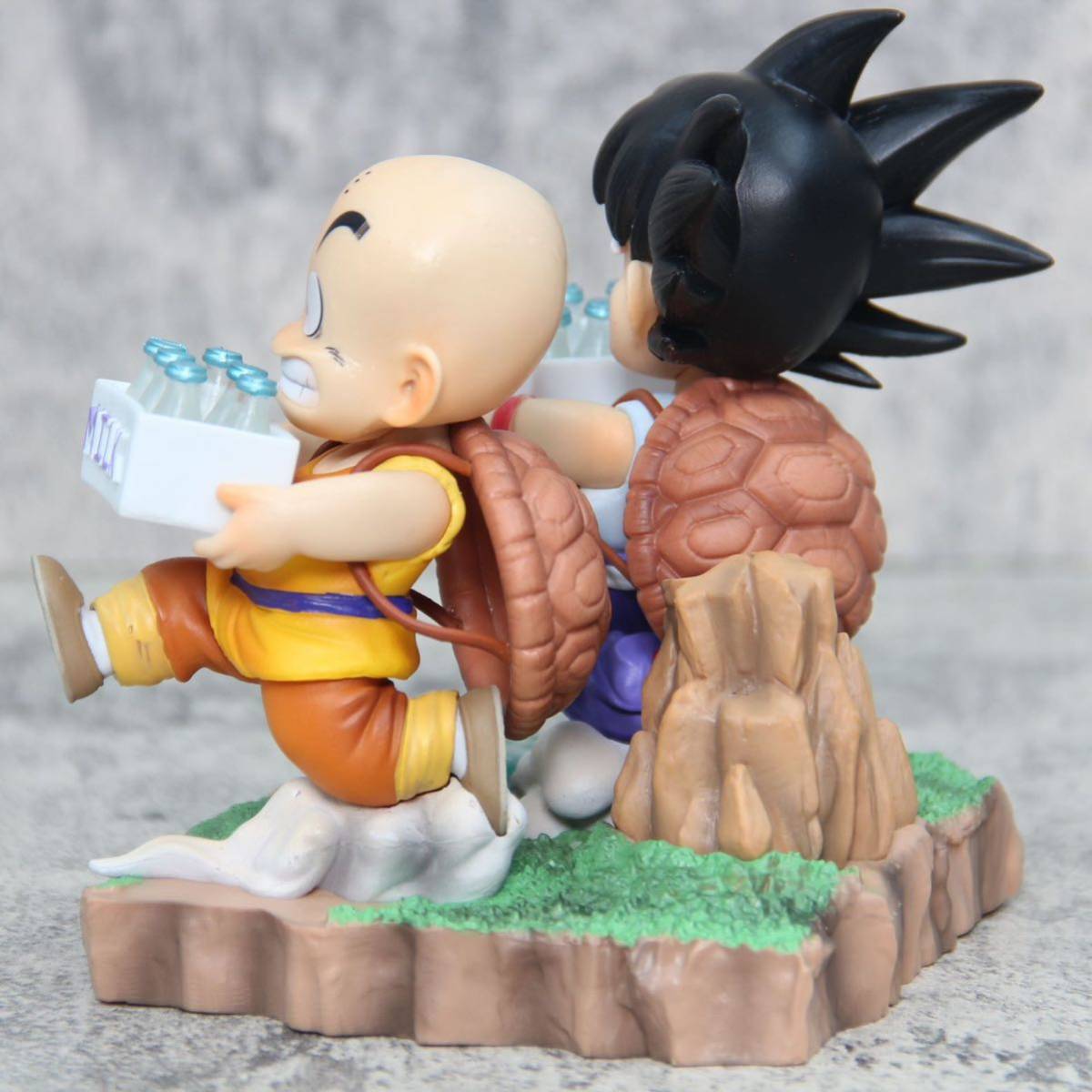 ドラゴンボール DRAGON BALL 亀仙人の修行 牛乳配達 孫悟空 クリリン