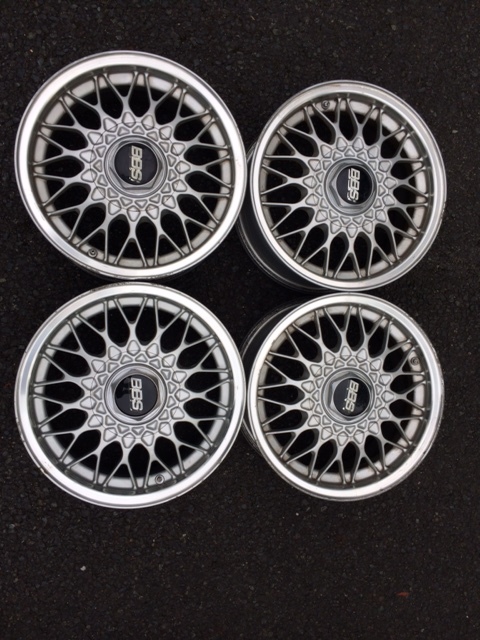 BBS 14 x 6 J PCD 100插頁+ 45用於迷你車等    原文:BBS　14ｘ6J　PCD100　インセット+45　軽自動車等に～。