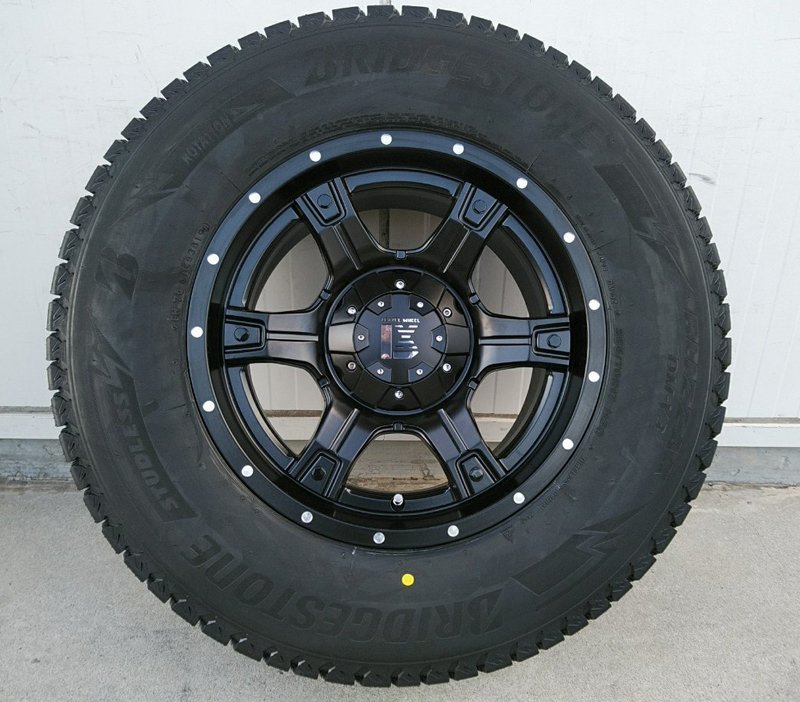 スタッドレス プラド ハイラックス FJ サーフ H3 タイヤホイールセット ブリヂストン ブリザック DM-V3 265/70R17 265/65R17 OutLaw_画像9