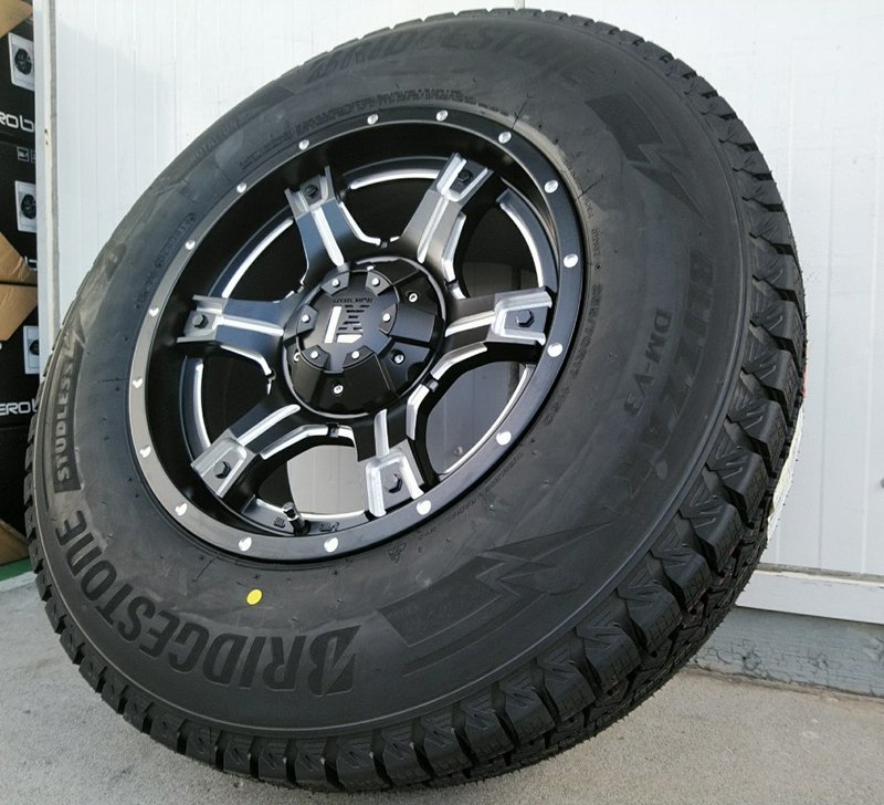 ブリヂストン スタッドレス ブリザック DM-V3 265/70R17 265/65R17 プラド ハイラックス FJ サーフ H3 タイヤホイールセット OutLaw_画像2