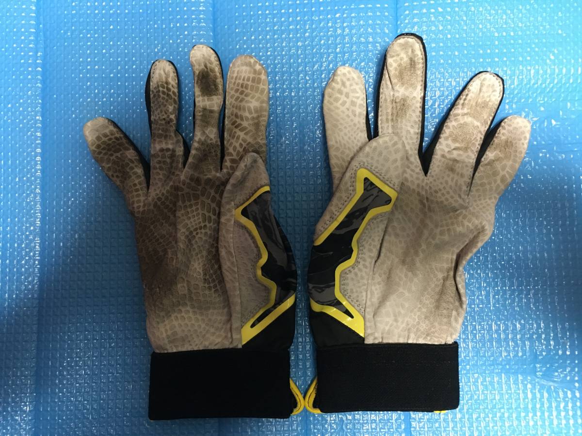 阪神タイガース 福留孝介 バッティンググローブ 実使用