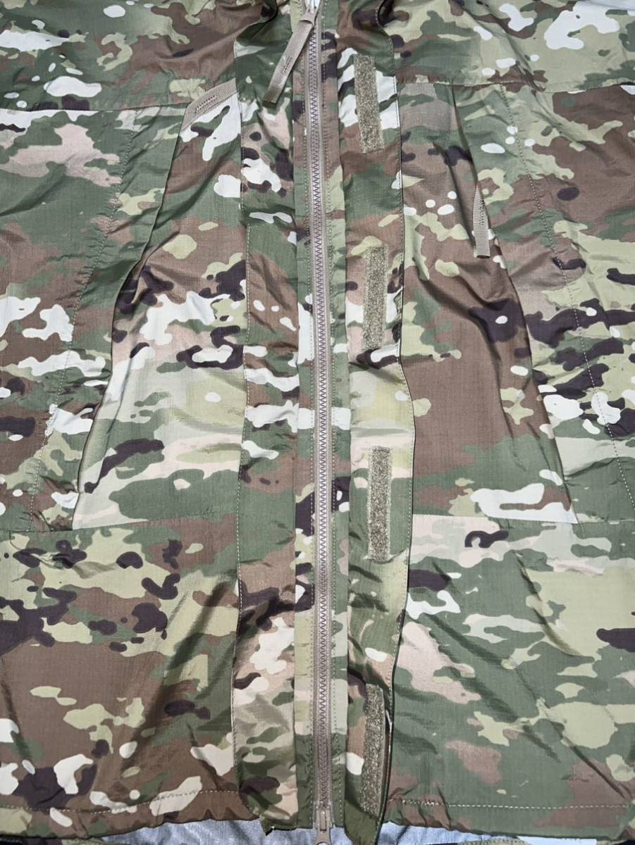 中古美品 US ARMY EXTREME COLD / WET WEATHER GENERATION Ⅲ LAYER 6 OPERATIONAL カモパターン (OCP) NSN8415-01-641-0818 M-Rの画像3