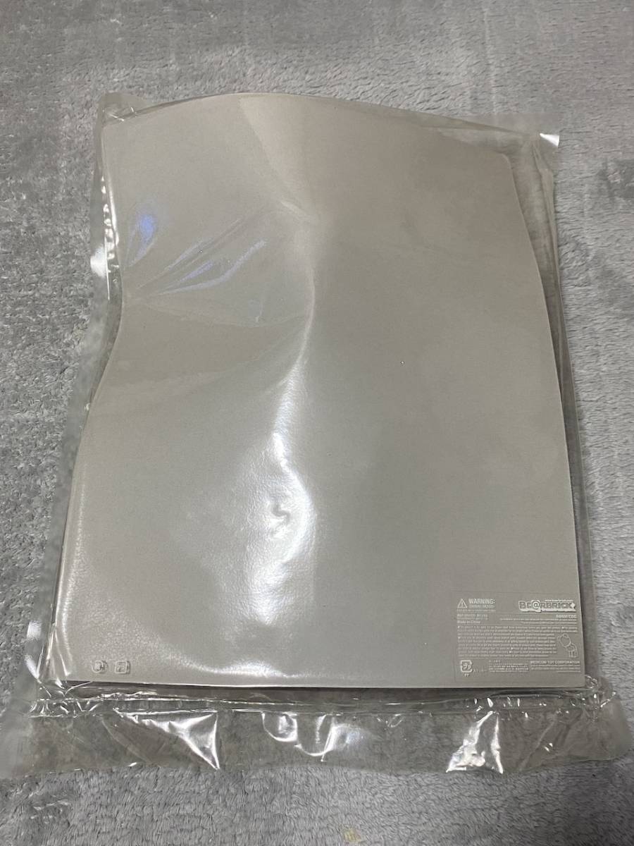 未開封品 送料込 400% コムデギャルソン x コンランショップ 未開封品 送料込 400% コムデギャルソン x コンランショップ