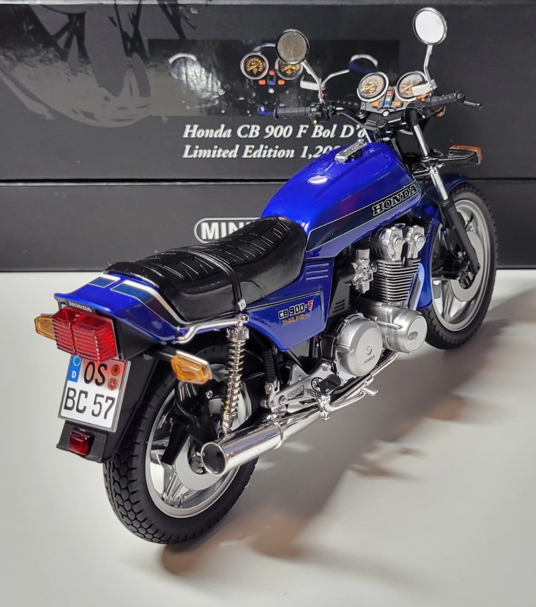 ミニチャンプス 1/12 ホンダ CB900F ボルドール 1978 ブルー