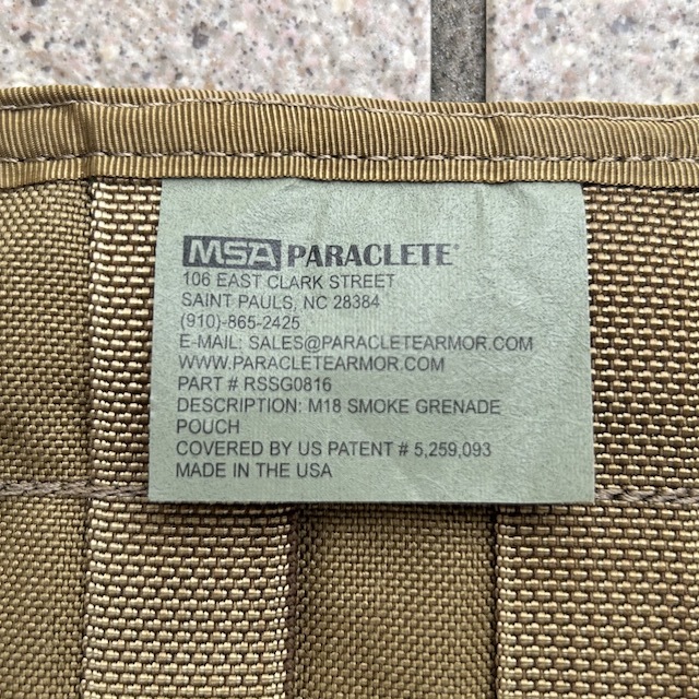 米軍 MSA PARACLETE M18 SMOKE GRENADE POUCH スモークグレネード マガジンポーチ_画像7