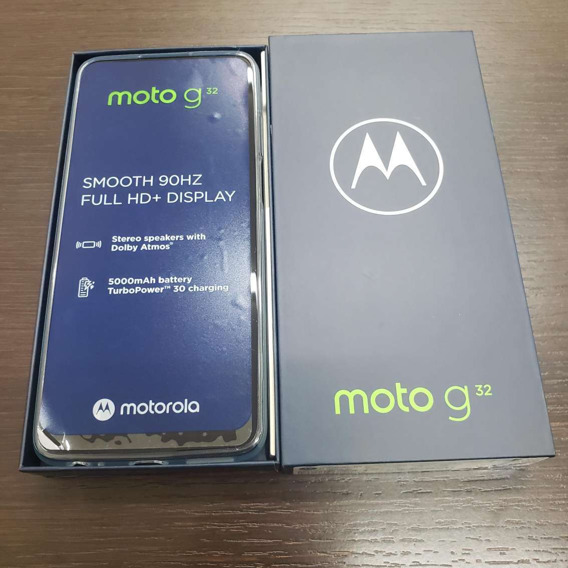 3631 ☆美品☆ motorola モトローラ moto g32 ミネラルグレイ 6.5